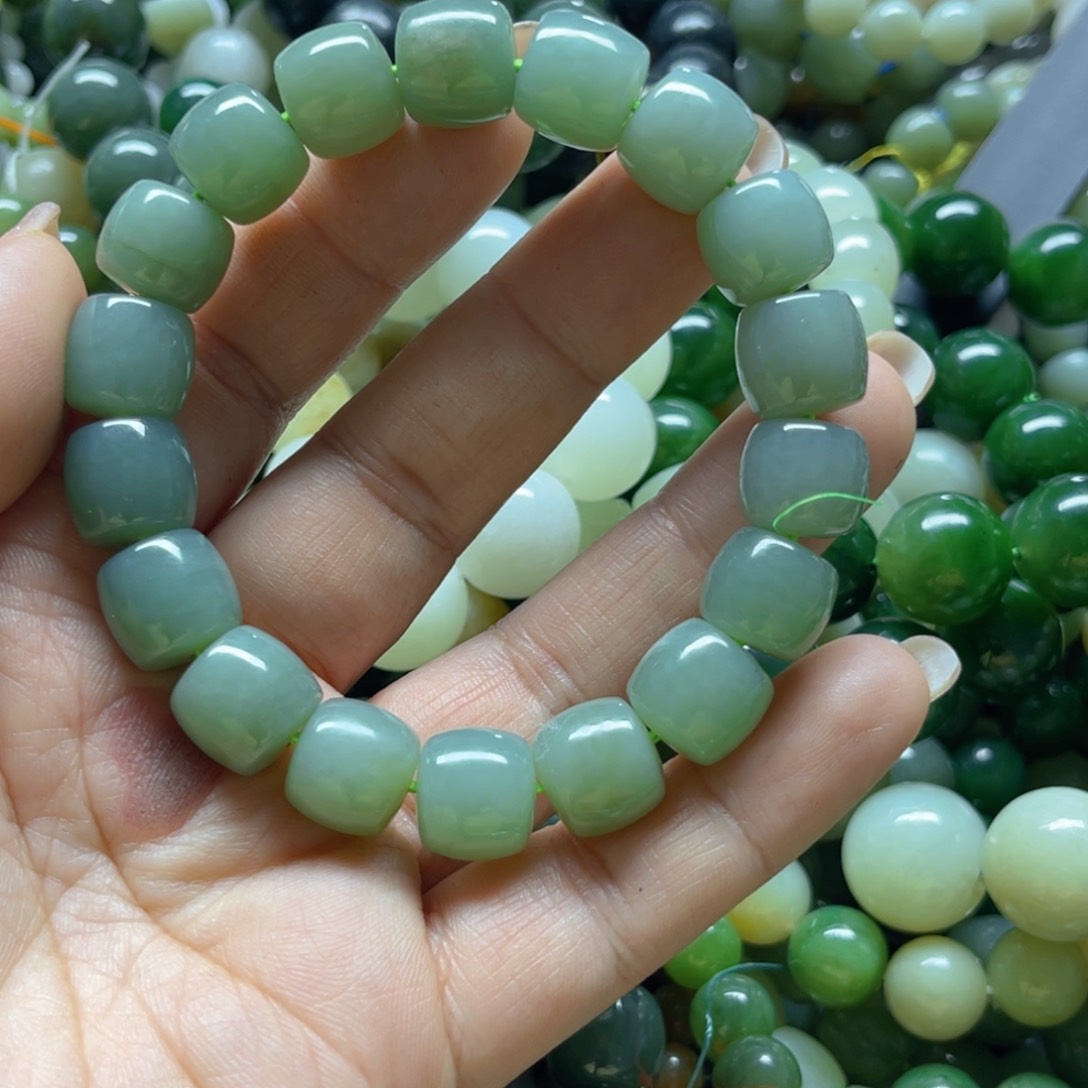 和田玉手链未镶嵌