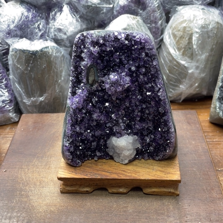 未镶嵌大型摆件（非配饰）水晶