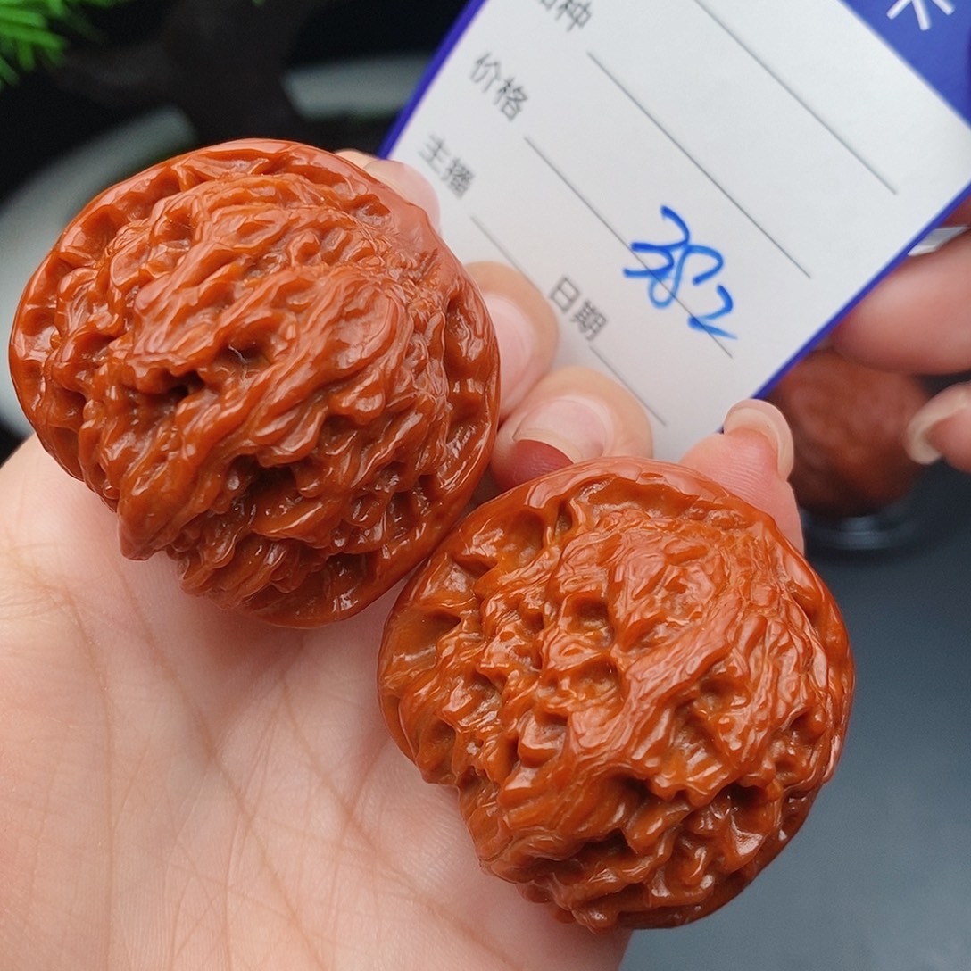 文玩核桃把件41红狮子382