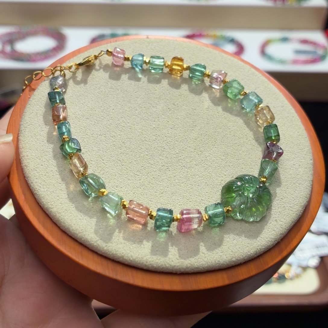 手串未镶嵌碧玺两天看货期