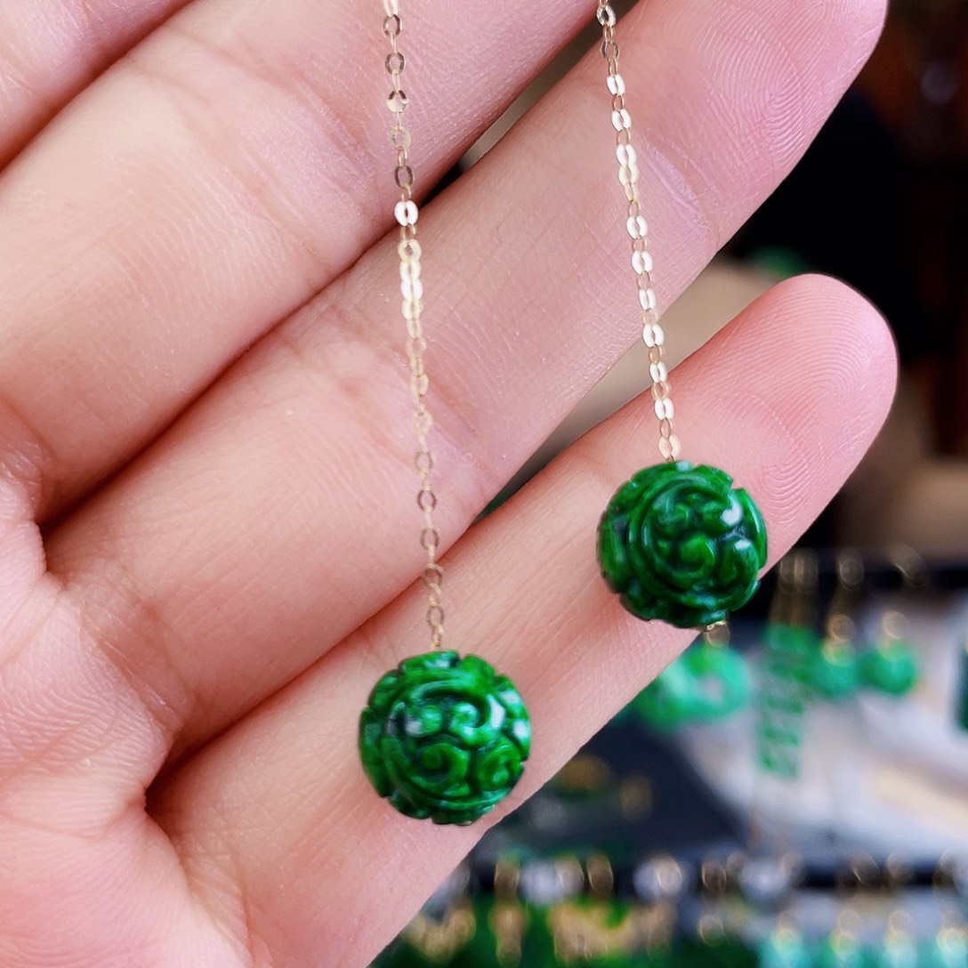 翡翠18K金镶嵌耳饰