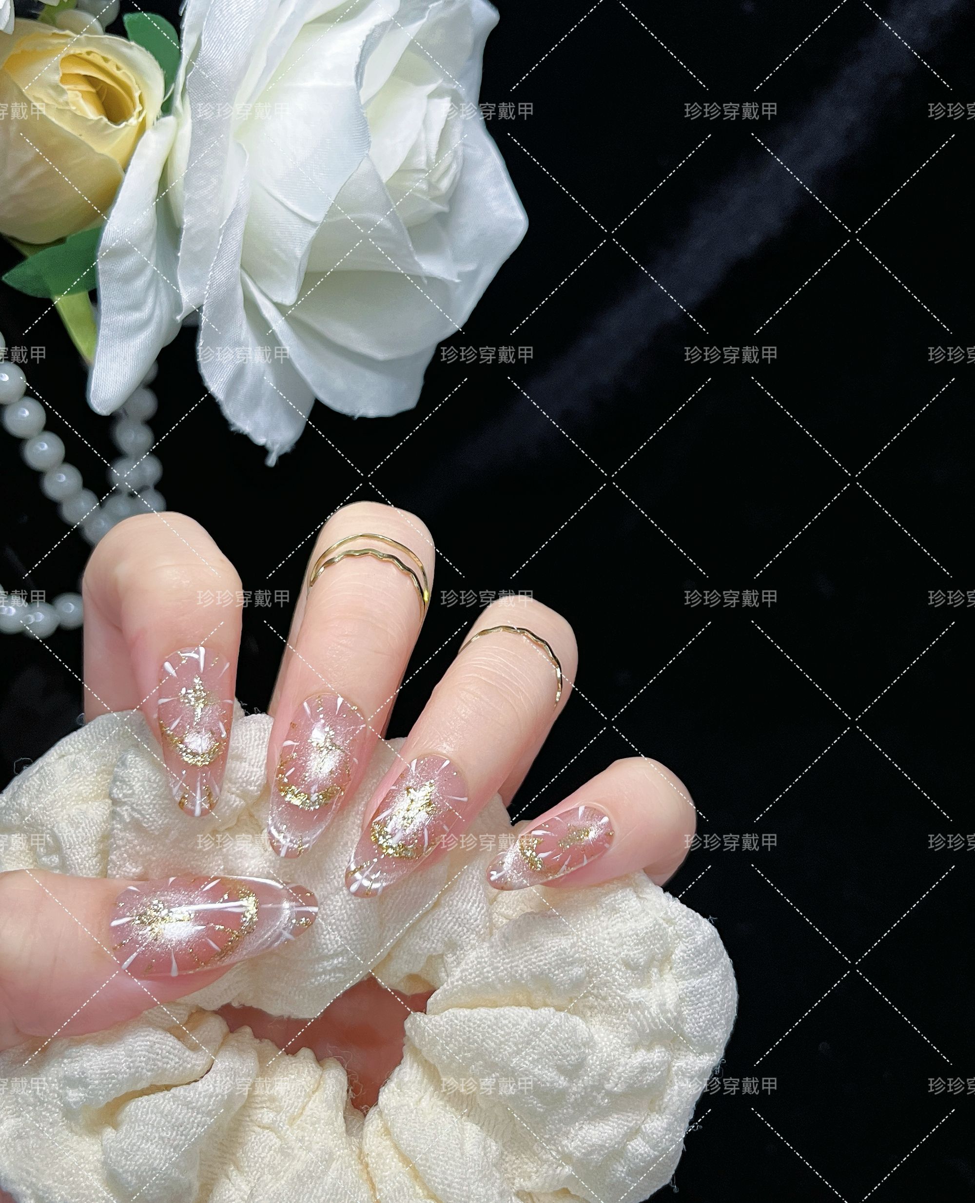 【圣光】珍珍手工穿戴甲高级感神谕圣光手绘猫眼可重复使用美甲贴片