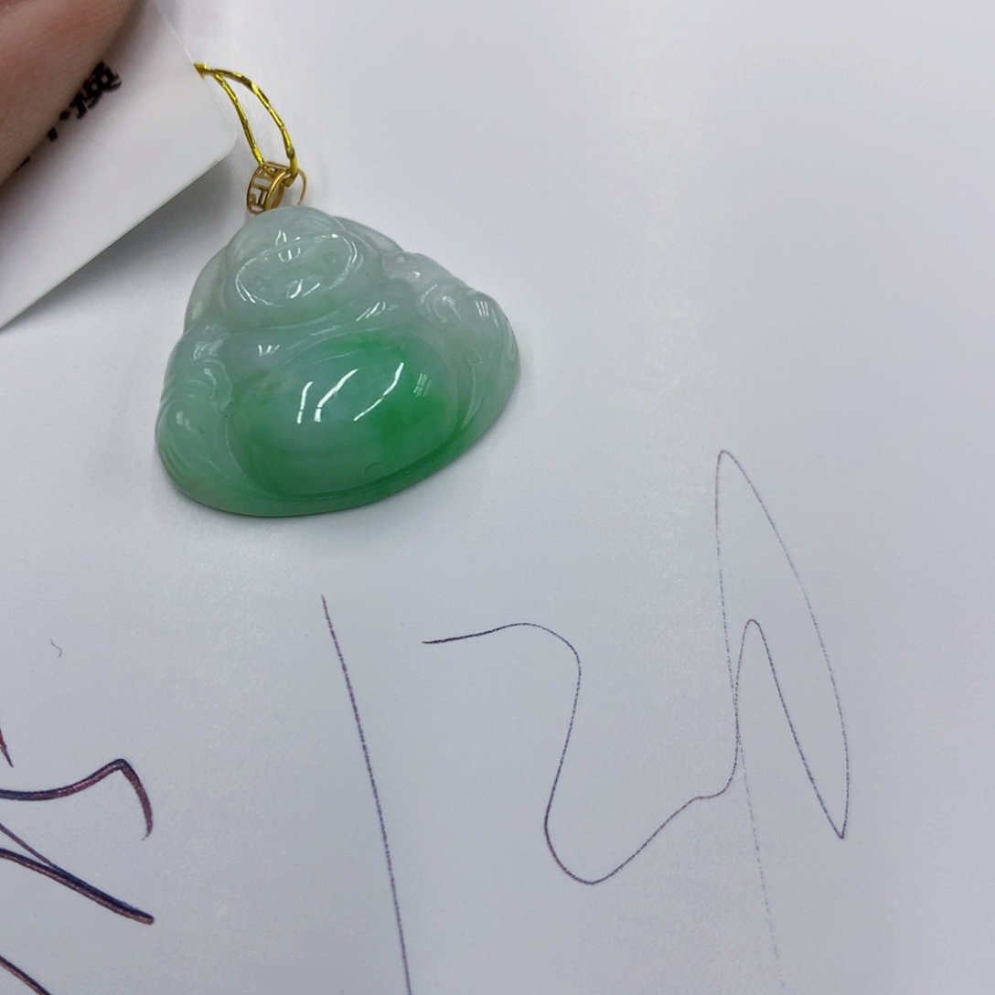 翡翠颈饰18K金镶嵌翡翠