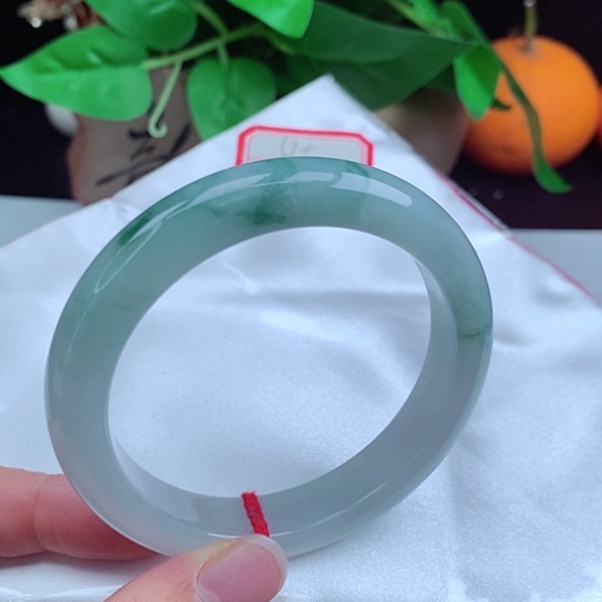 翡翠手镯未镶嵌   正圈57+冰飘蓝花