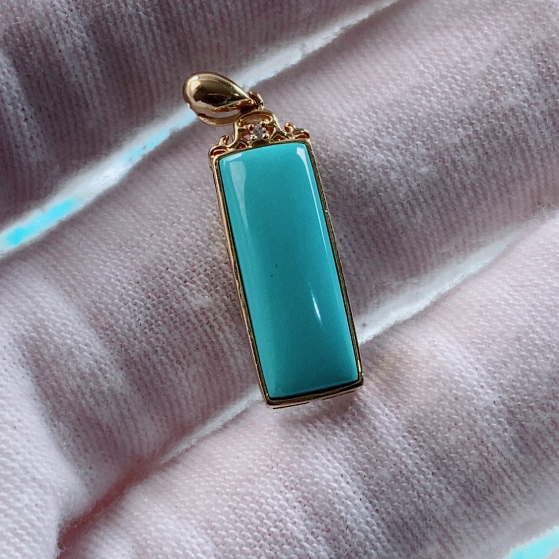 绿松石配饰未镶嵌