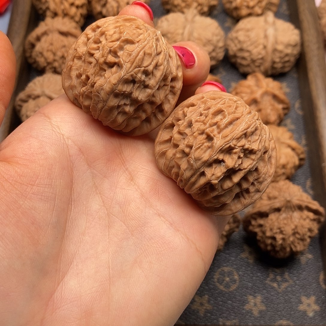 吊坠文玩核桃涞水文玩核桃全品新无药