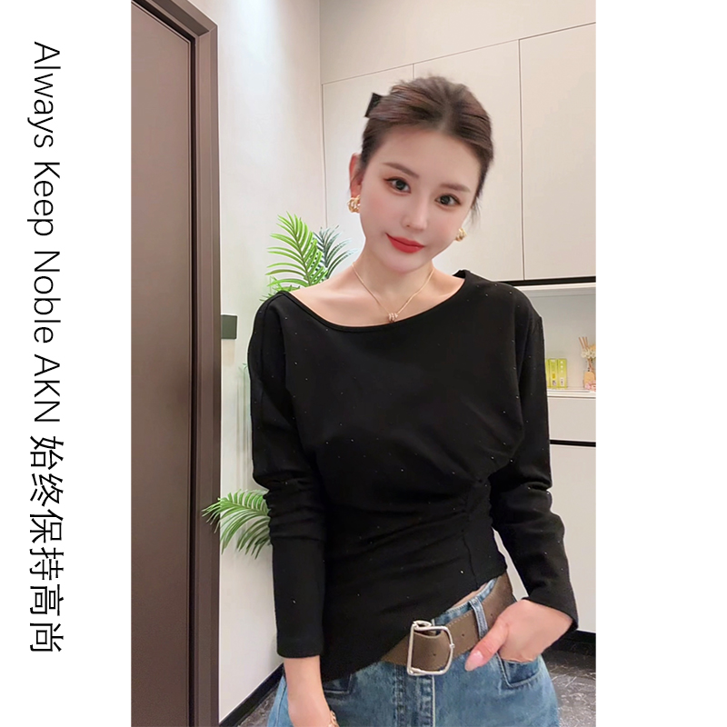 艾珂妮8005【休闲上衣】长袖镶钻褶皱显瘦时尚黑白色百搭打底衫