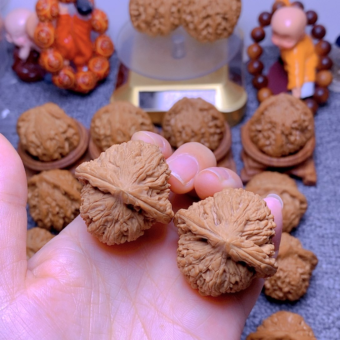 文玩核桃吊坠37全品南疆石