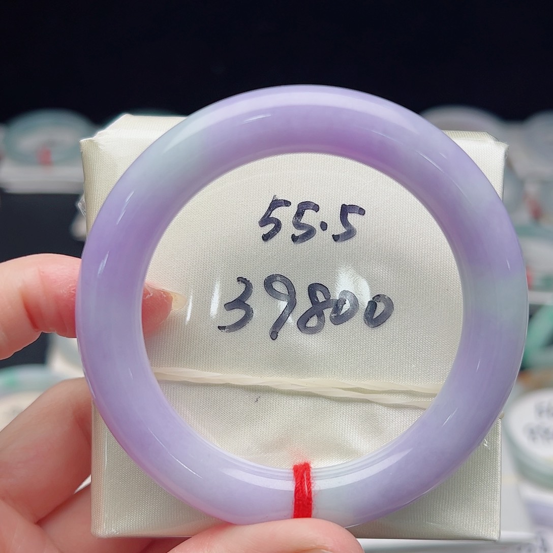 翡翠未镶嵌手镯（圆镯）