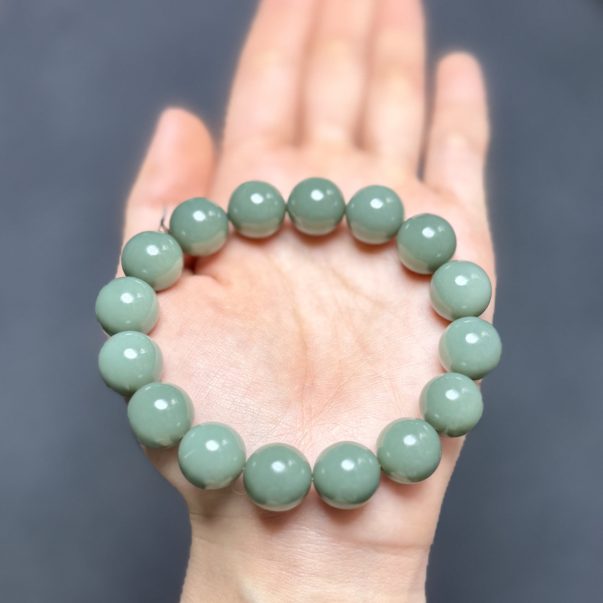 新疆沙枣青蓝调纯色14mm圆珠细料过灯手串