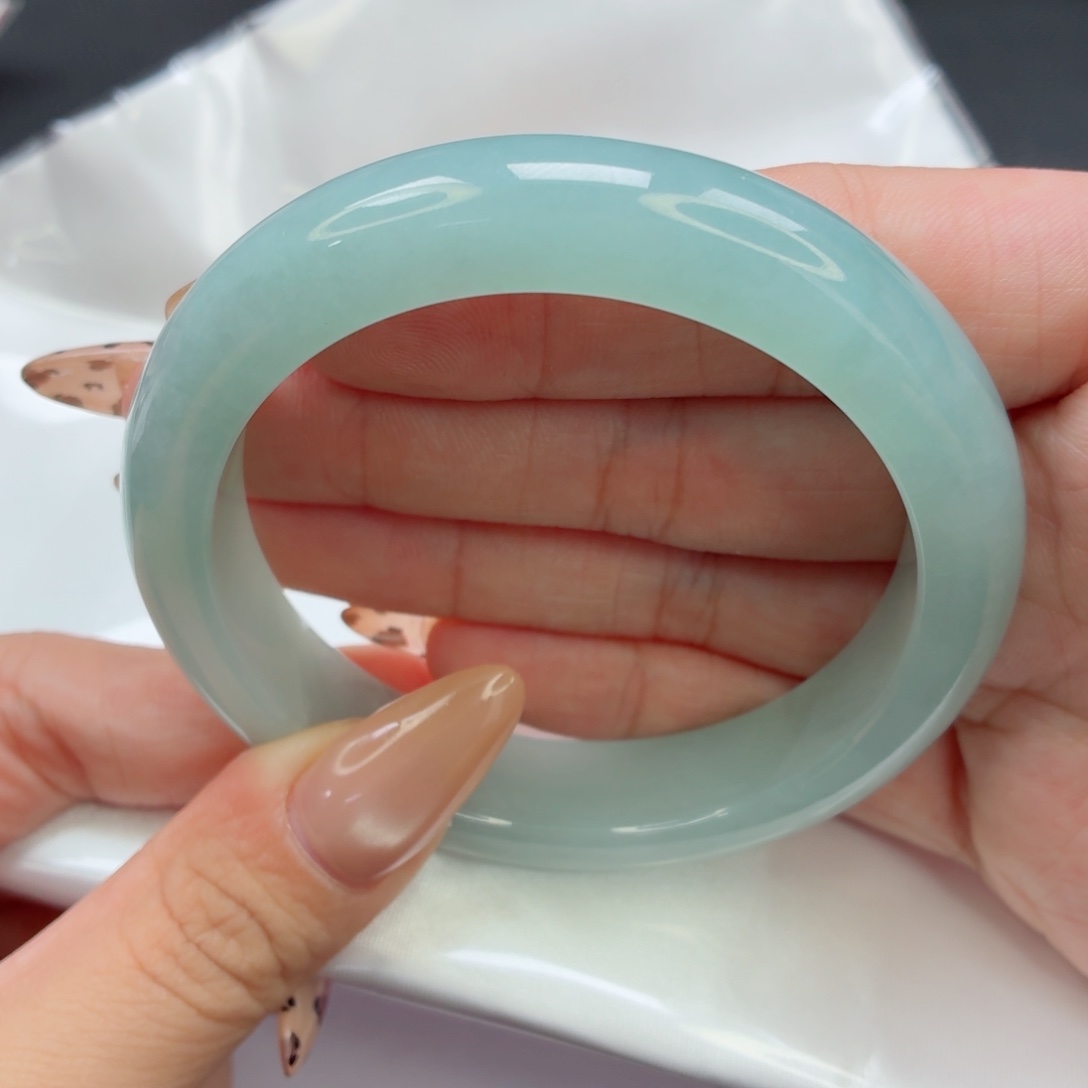 未镶嵌手镯翡翠43