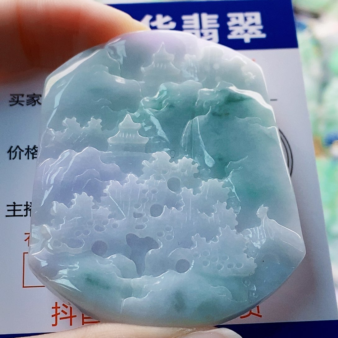 吊坠(不含链)未镶嵌翡翠