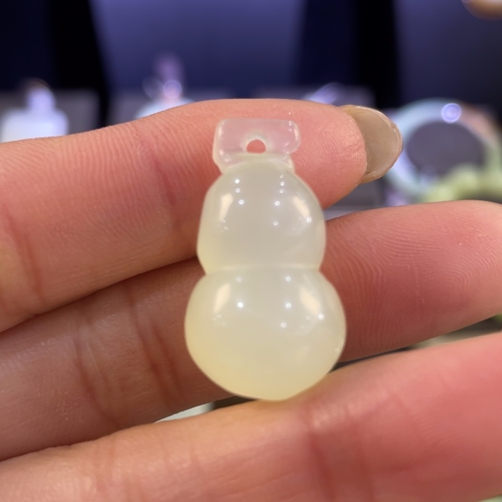 软玉未镶嵌吊坠(不含链)软玉