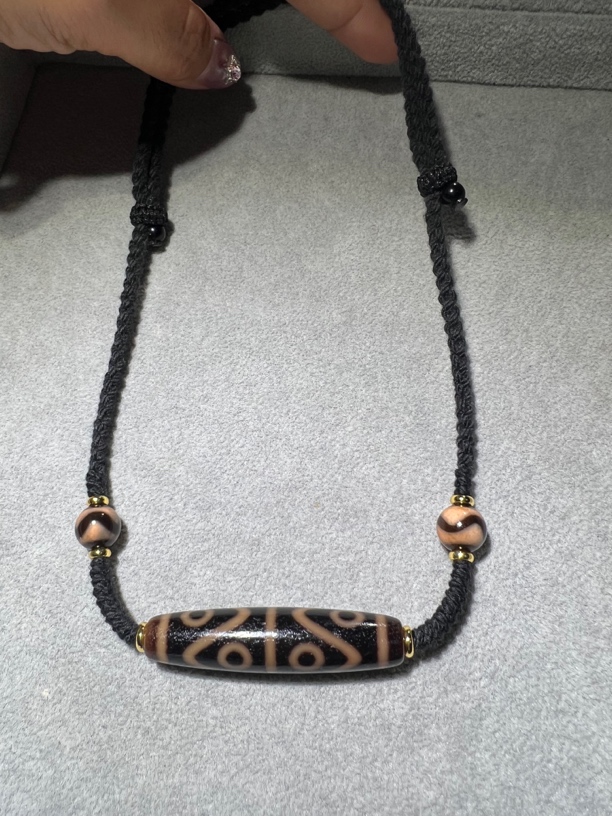 智程家牙黄水纹8眼50➕锁骨链纯手工编绳