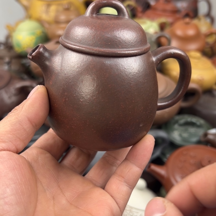 紫砂茶壶嘴巴磕碰