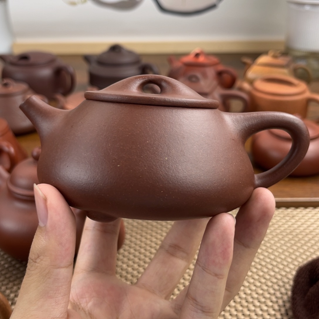 云***南茶壶紫砂手工制作工艺精湛
