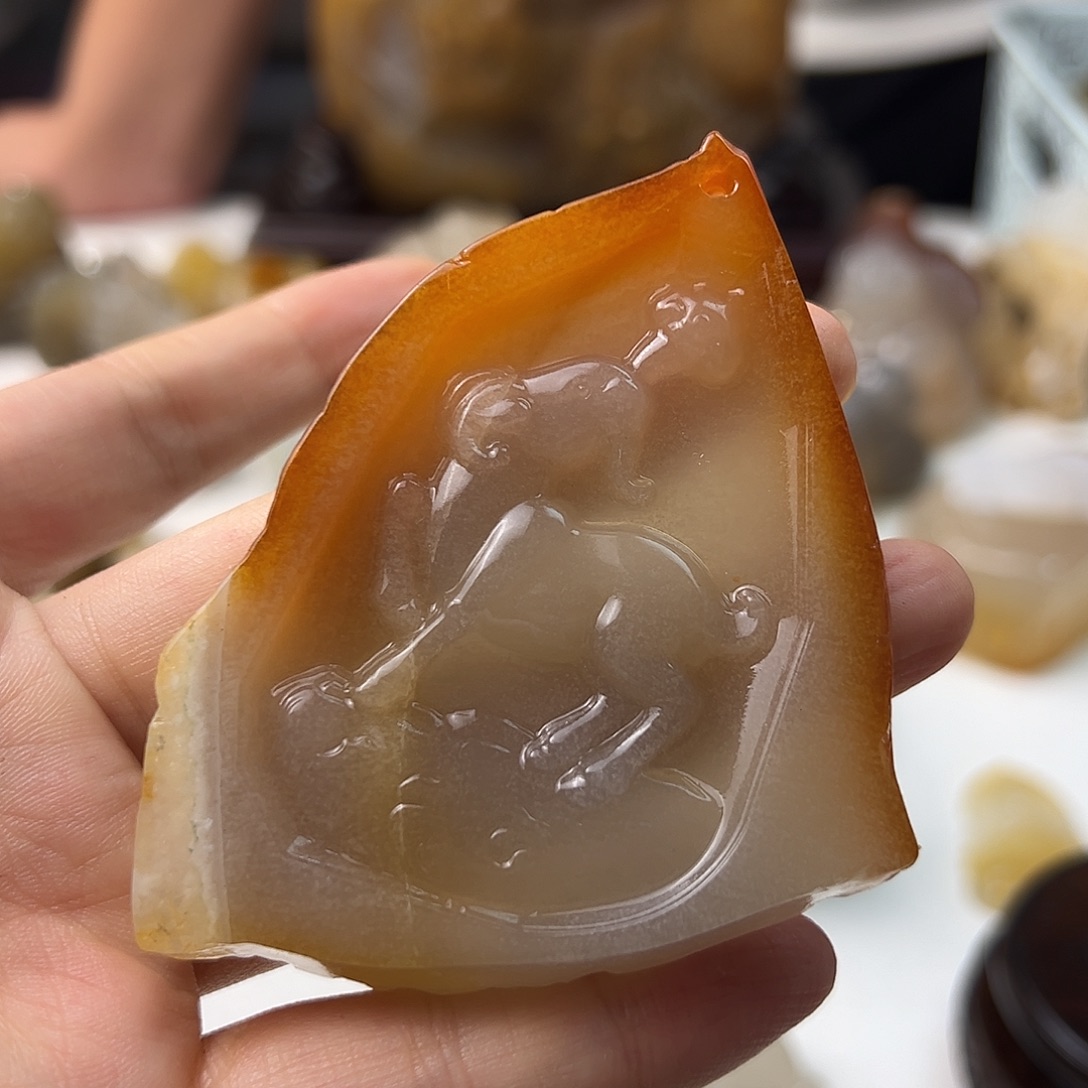 未镶嵌颈饰玛瑙/玉髓