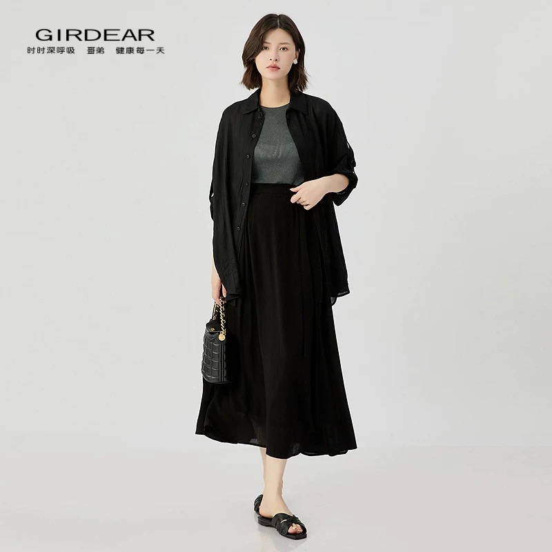 GIRDEAR/哥弟品质女装经典百搭舒适高腰百褶长裙轻扬马面裙120037