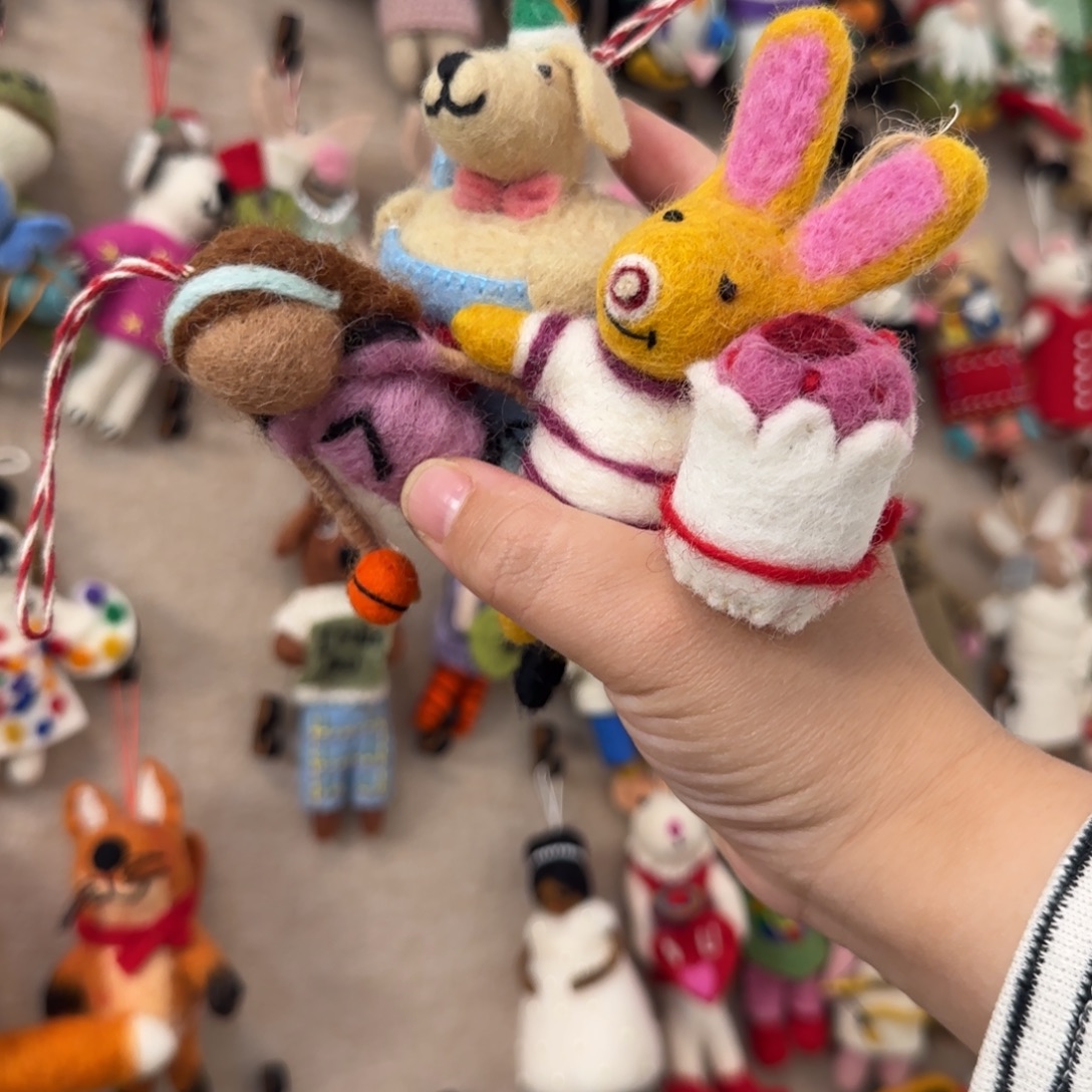 尼泊尔进口羊毛毡包挂车挂