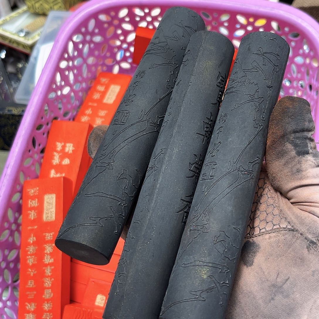 哈哈哈哈哈刚刚3条