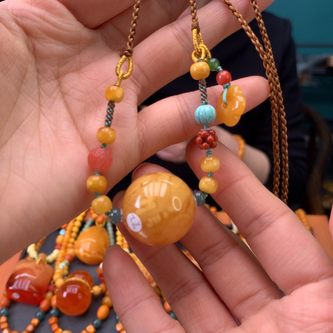 蜜蜡未镶嵌颈饰天然