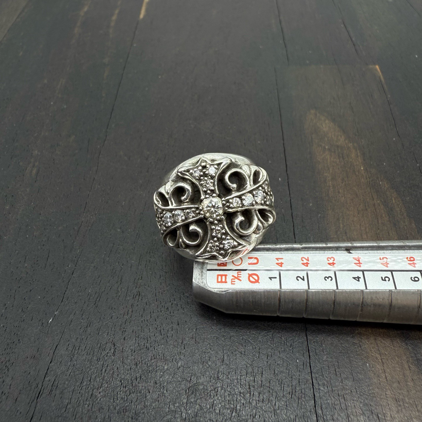 US6.5码 Chrome Hearts 克罗心 满钻守护者戒指