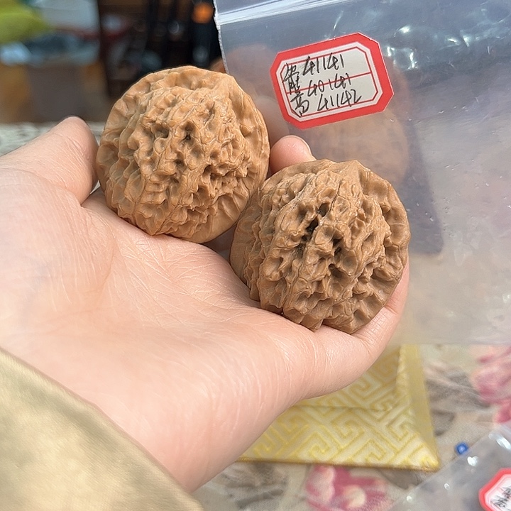 文玩核桃把件非嫁接马老四