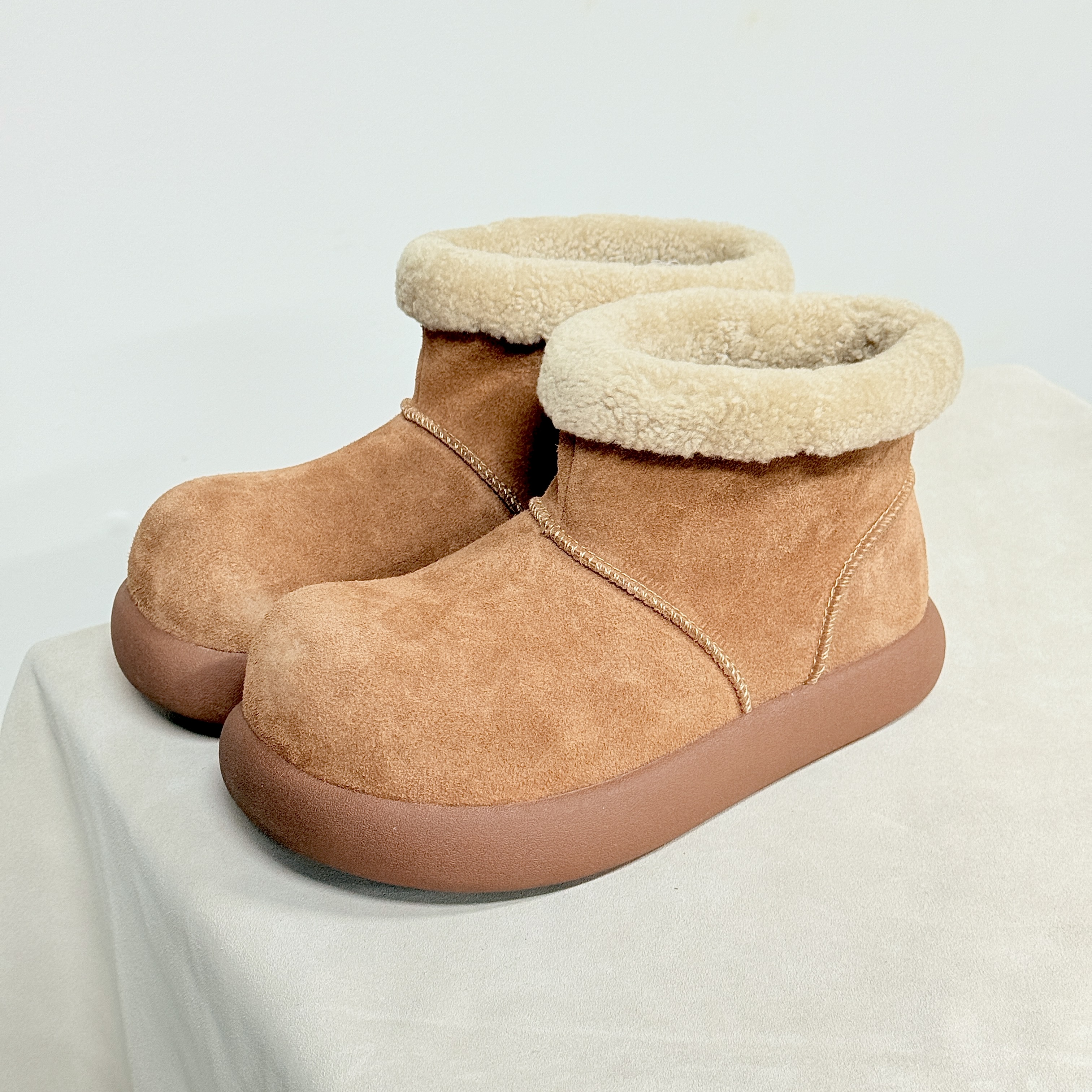 冬季增高雪地靴小土豆高帮防滑保暖加绒厚底羊皮毛一体真皮DN1166