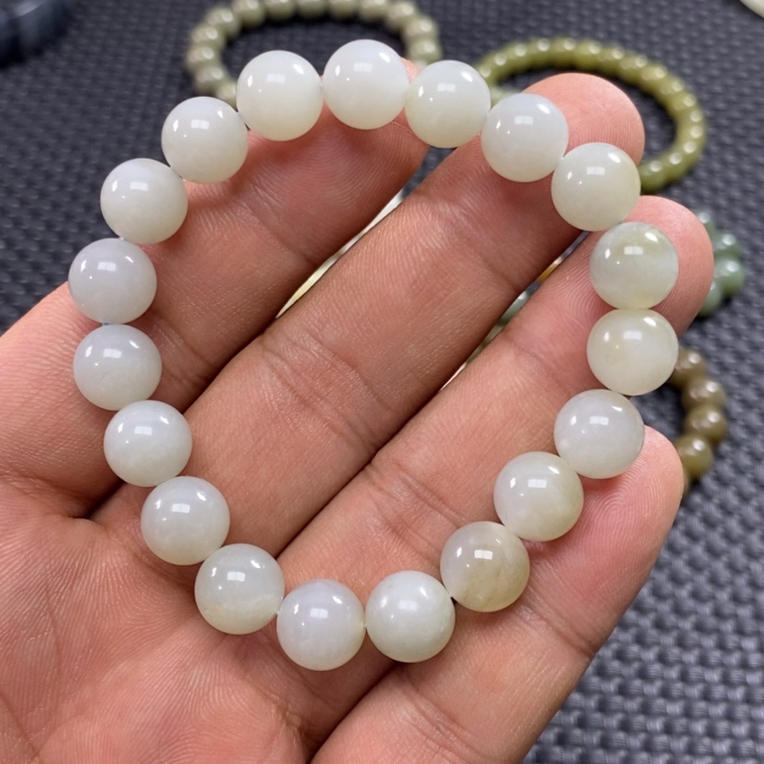 未镶嵌手链和田玉