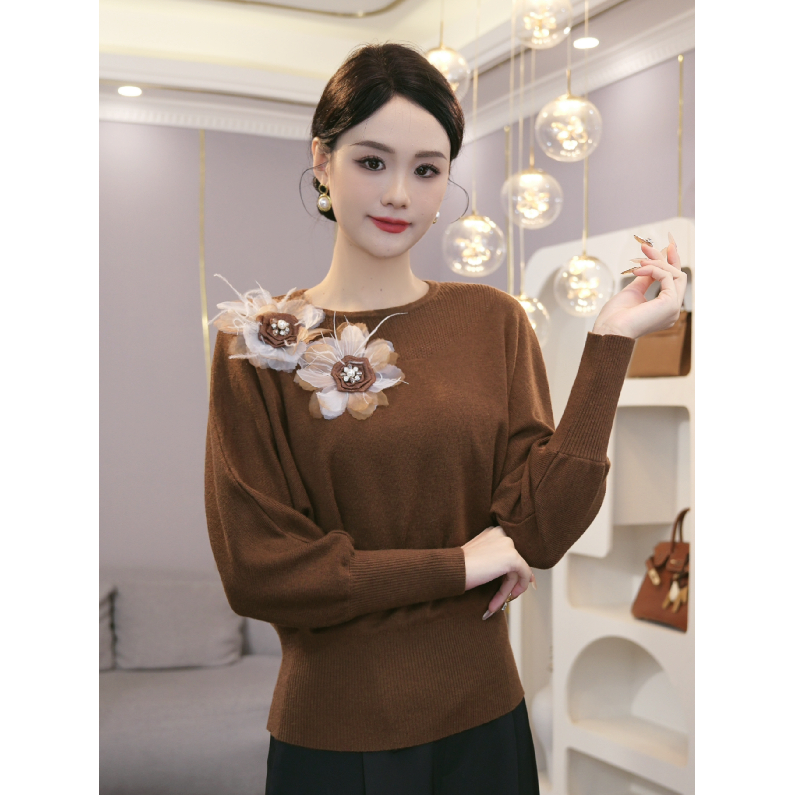 2026秋冬新款【LT-1214JR】含醋酸丝羊毛咖色v领宽松针织衫上衣女