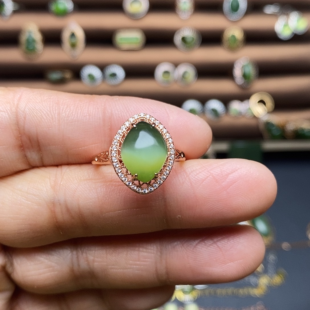 吊坠(不含链)银S925镶嵌和田玉（碧玉）戒指