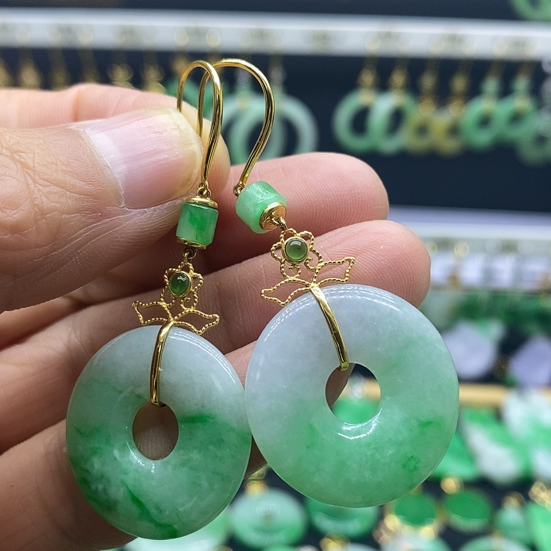 翡翠18K金镶嵌耳饰耳饰