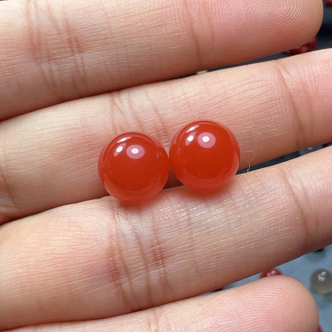 南红玛瑙珠子未镶嵌