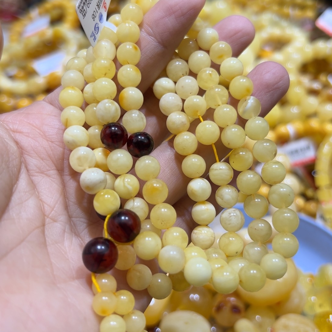 琥珀珠宝奇石未镶嵌