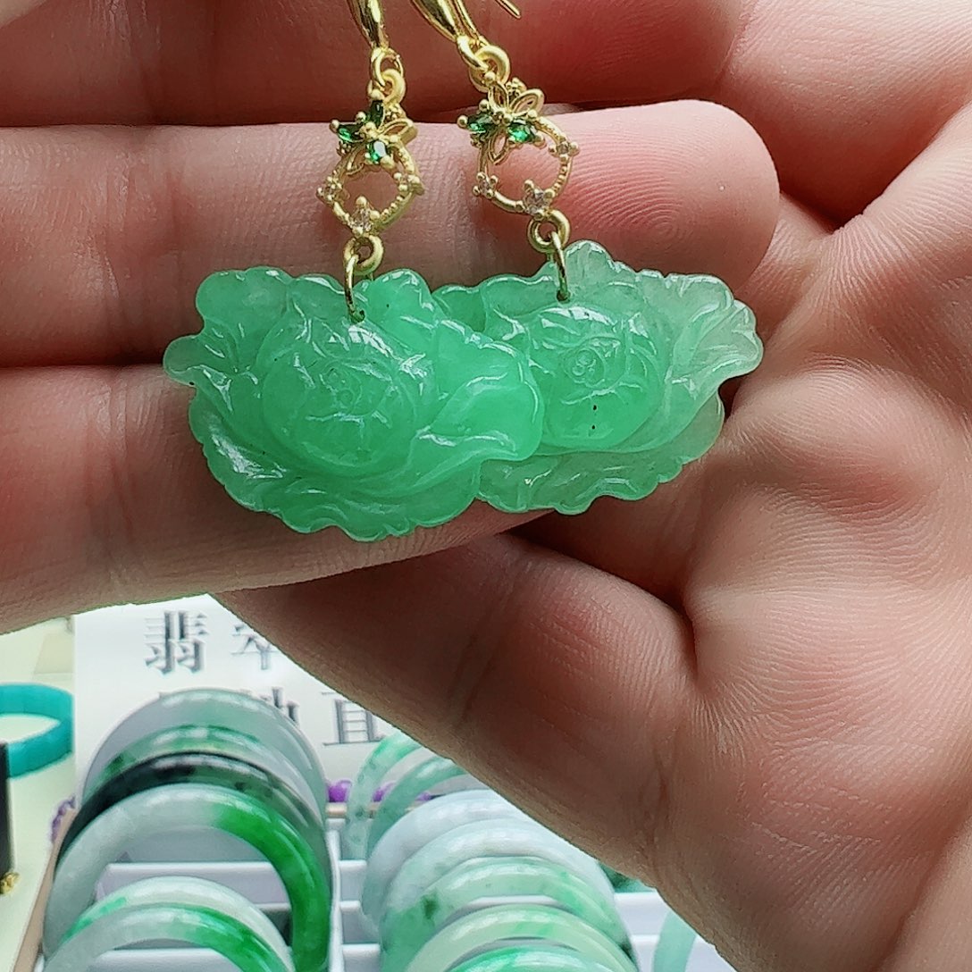 翡翠吊坠(赠链)银S925镶嵌