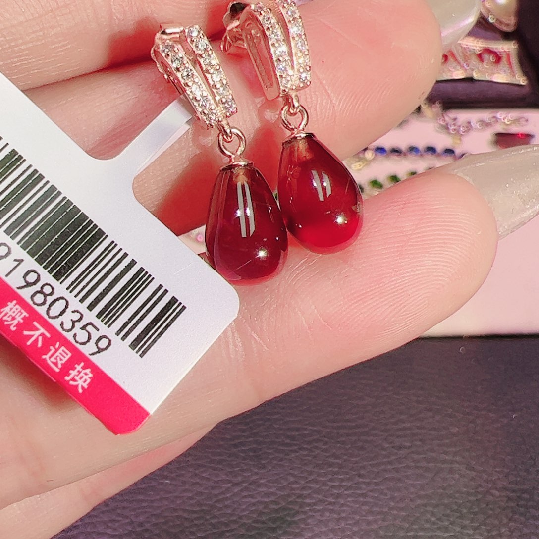 石榴石（芬达石）耳钉银S925镶嵌