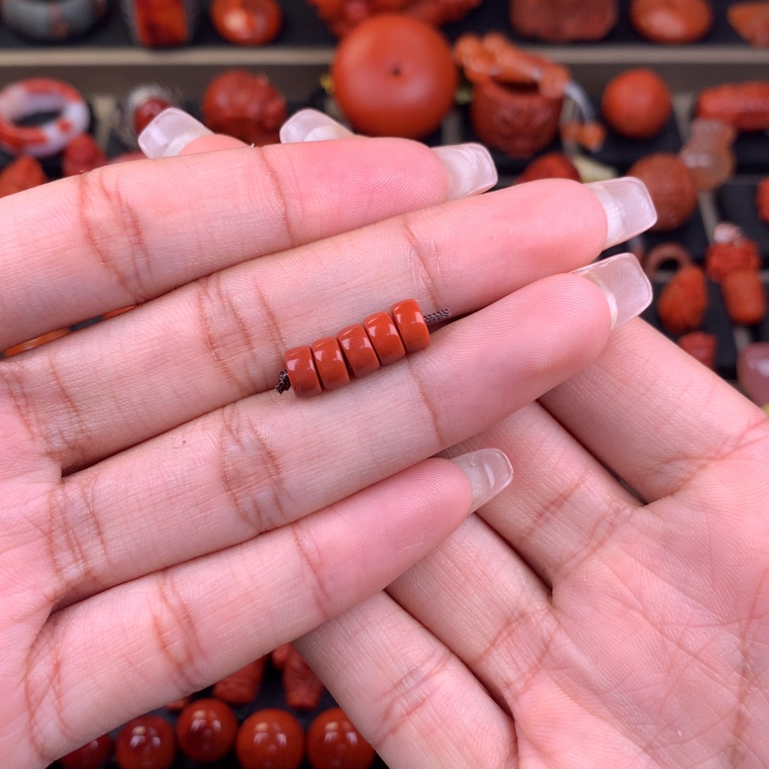 三***南红玛瑙未镶嵌药片6