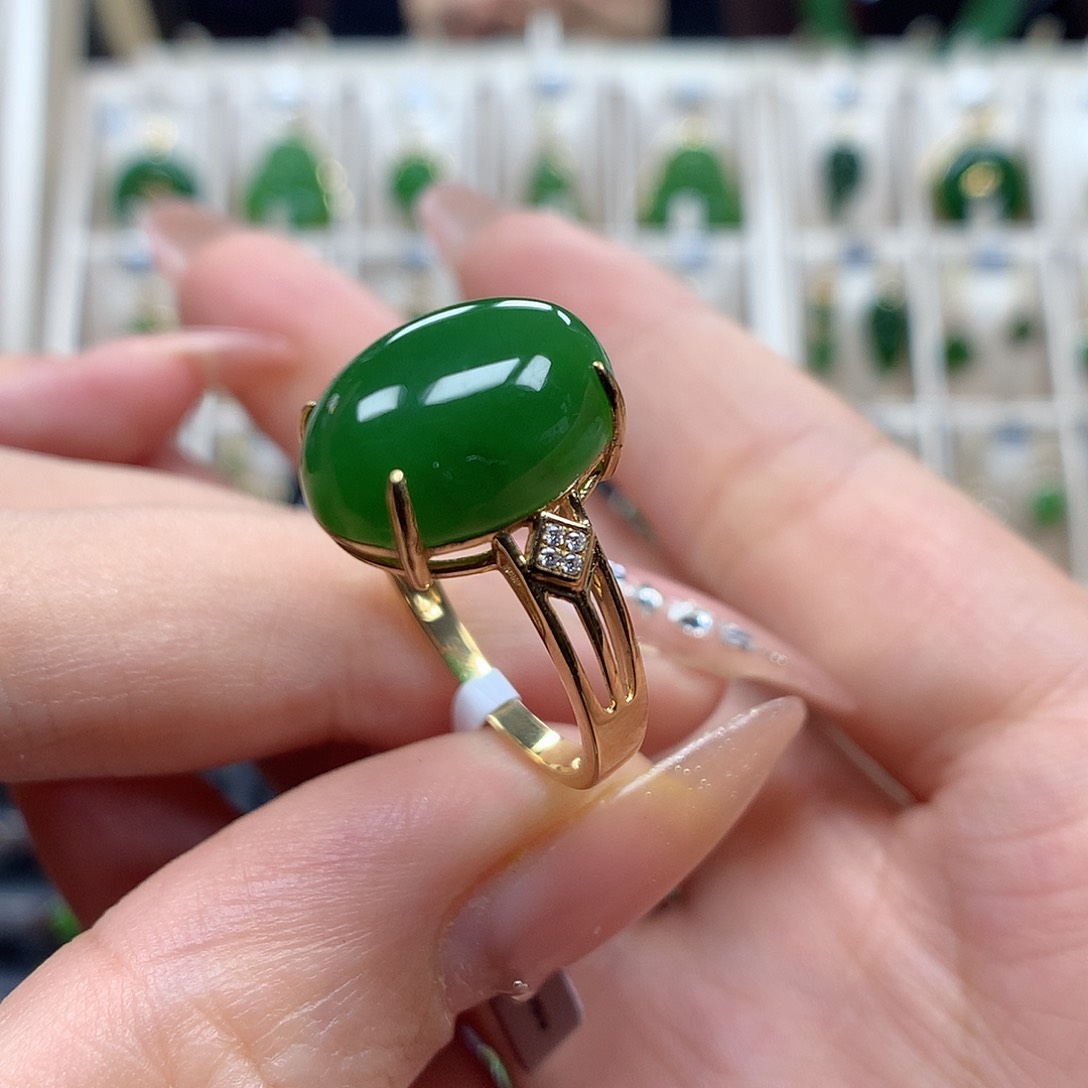 和田玉戒指18K金镶嵌1014