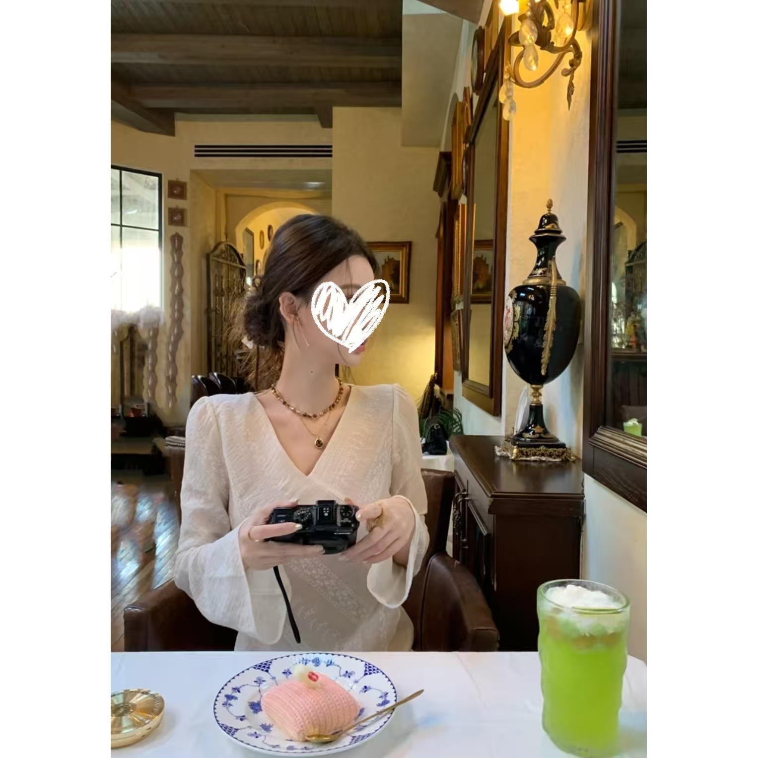 法式气质优雅名媛收腰显瘦纯色长袖重工连衣裙