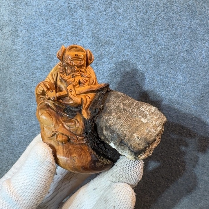 崖柏摆件手把件等