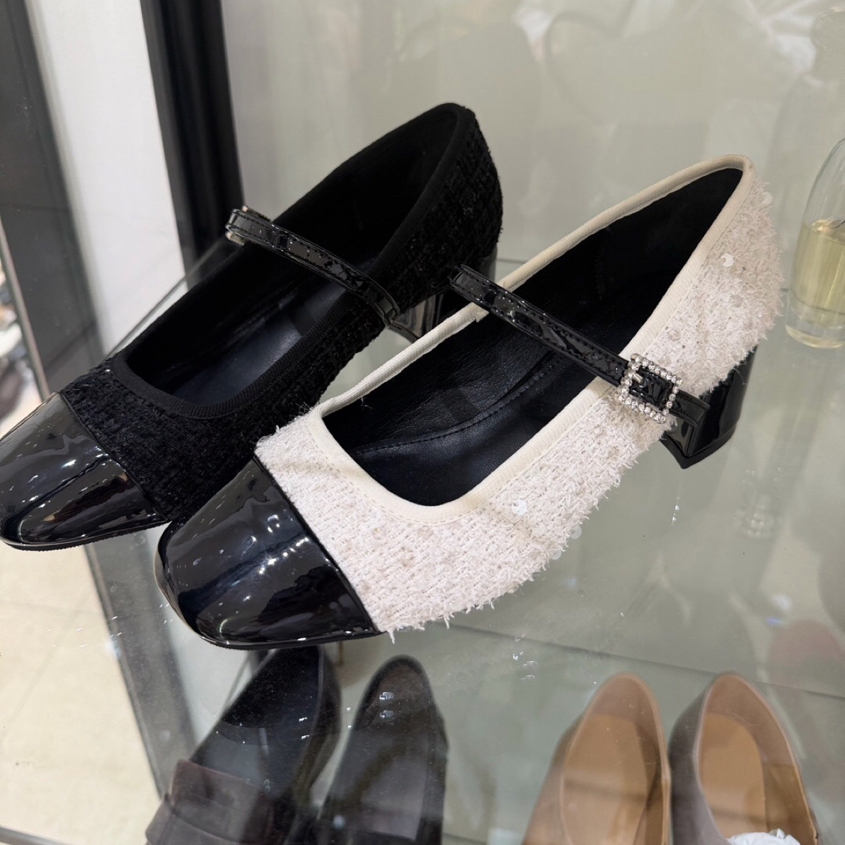 小香风法式粗跟玛丽珍高跟春秋新款单鞋#5588−1