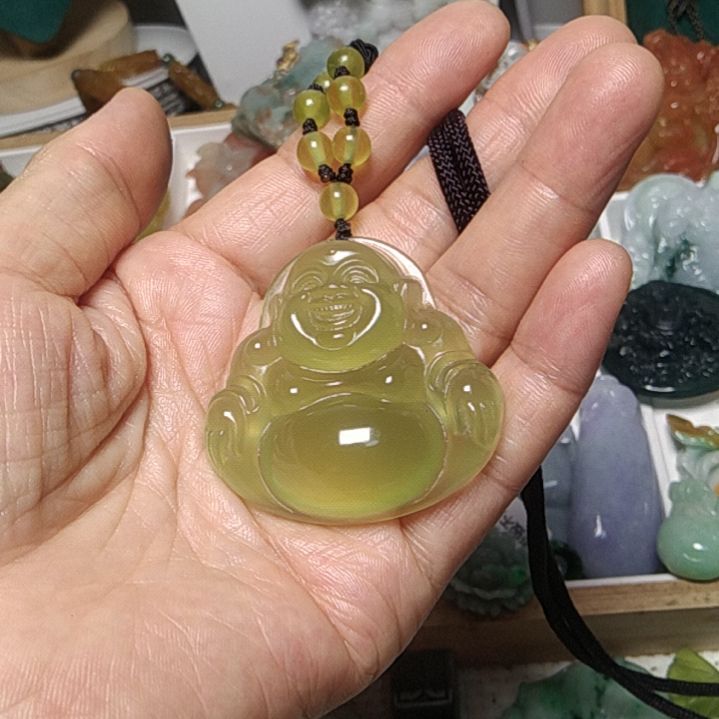 翡翠吊坠(赠链)未镶嵌