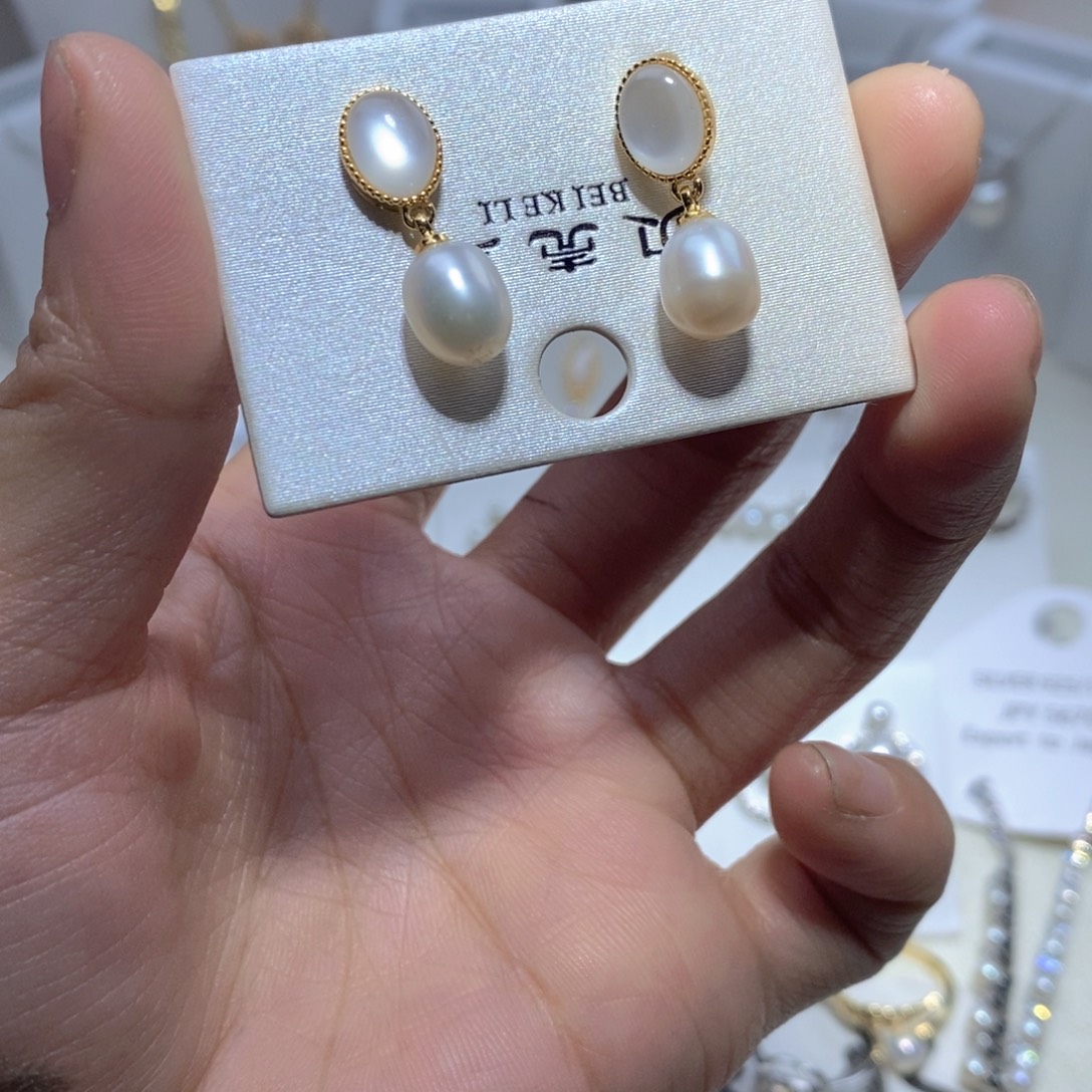淡水珍珠未镶嵌耳坠