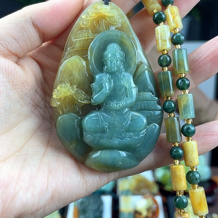 蛇纹石玉颈饰未镶嵌