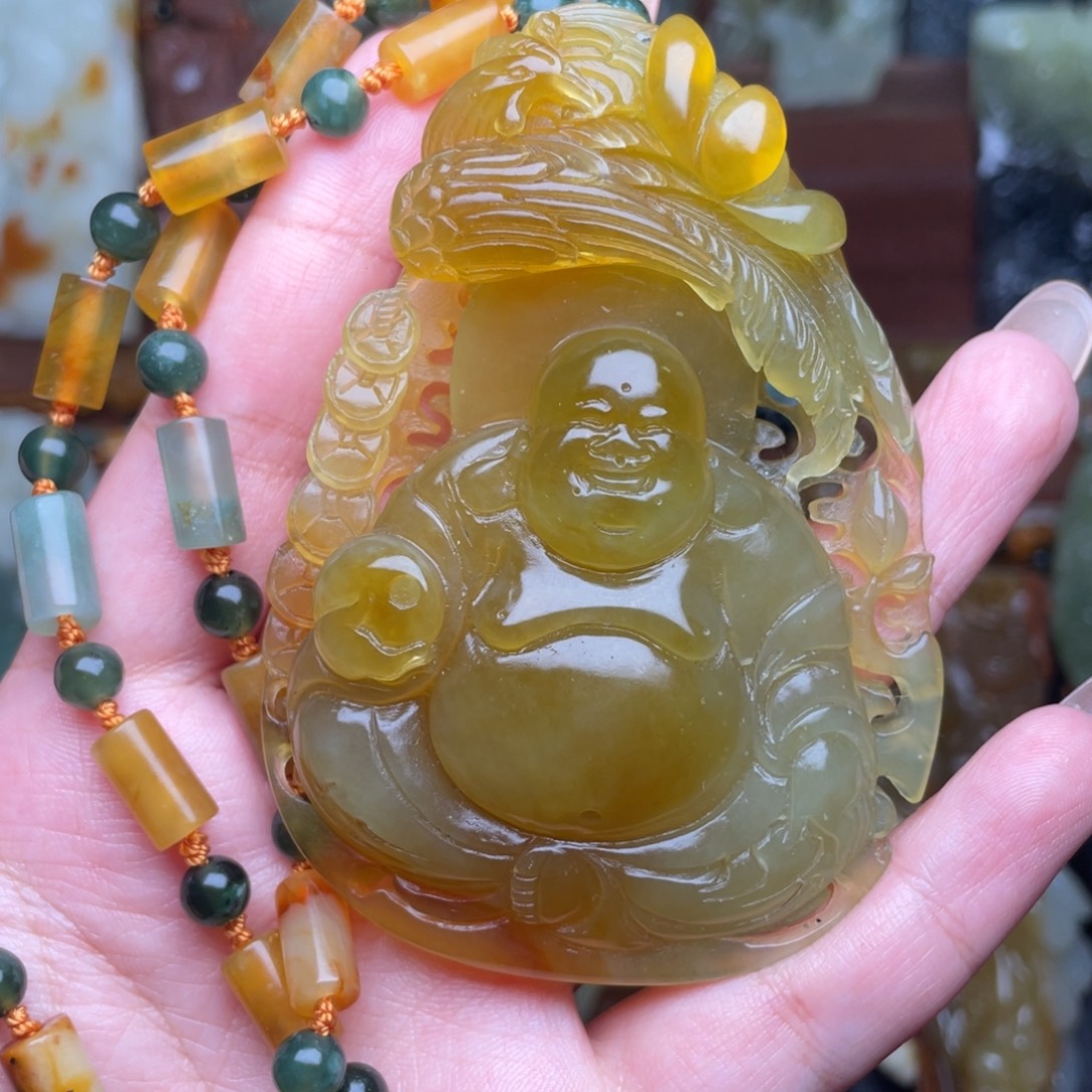用***2蛇纹石玉未镶嵌颈饰