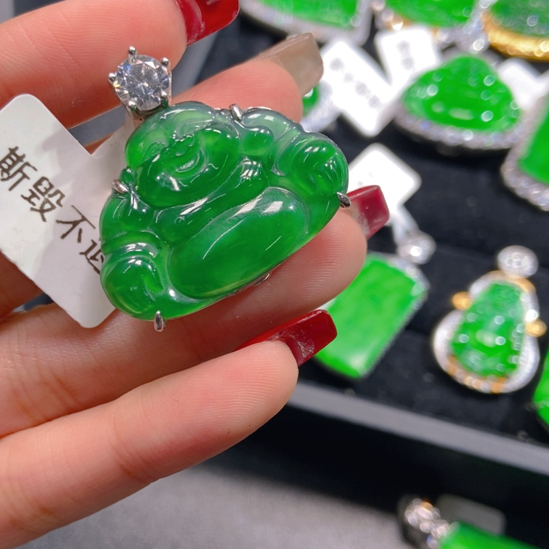 翡翠吊坠(不含链)未镶嵌
