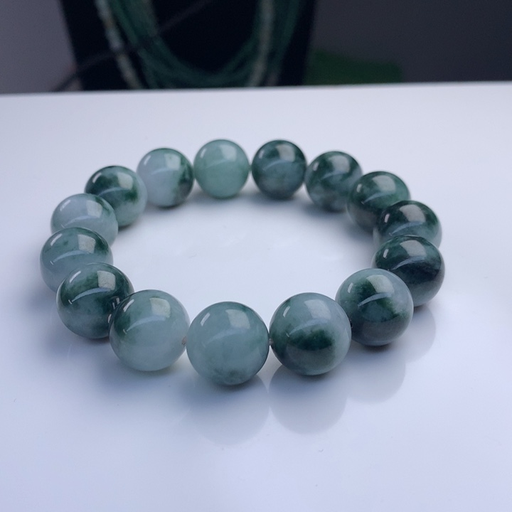 翡翠手串未镶嵌13mm！