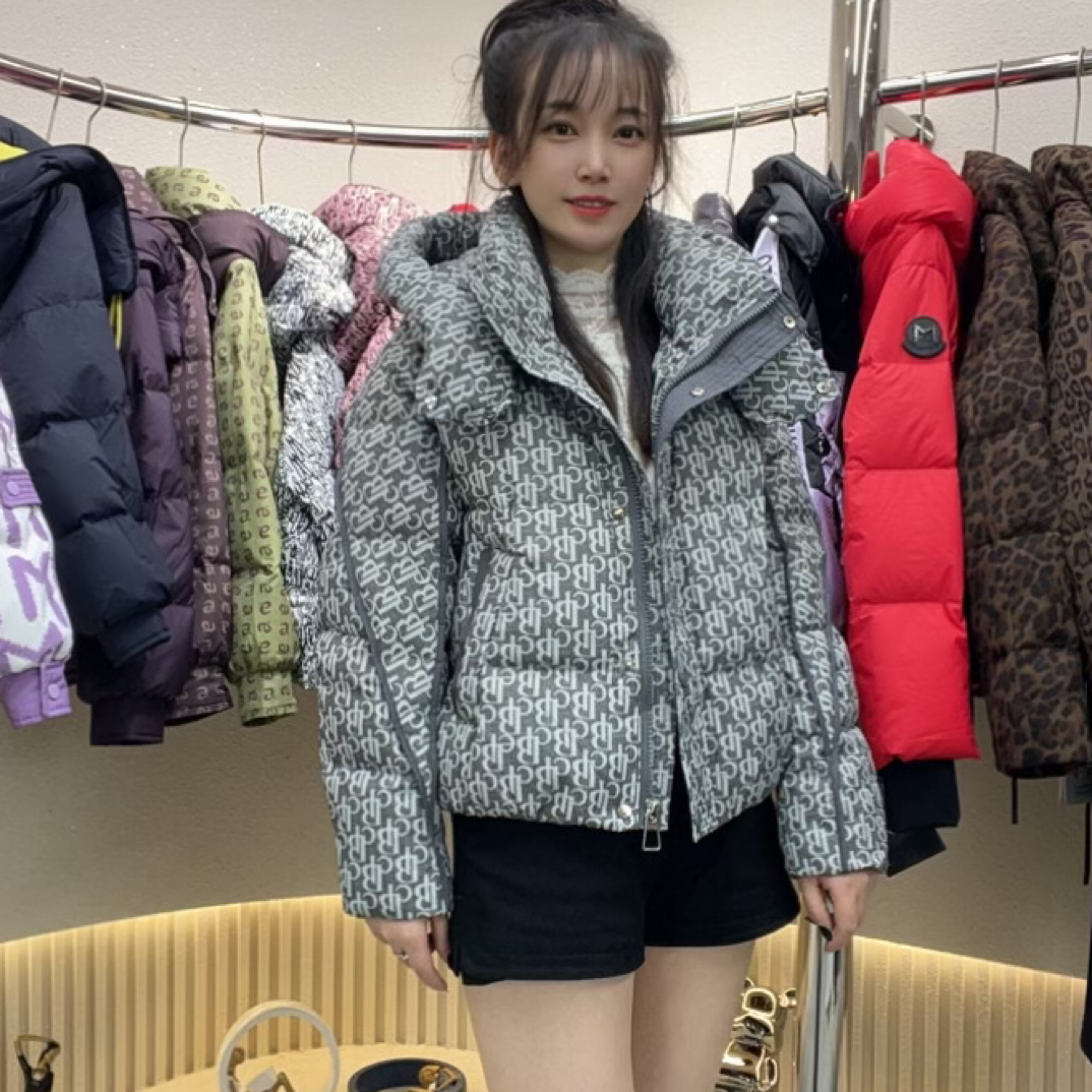2025年潮牌90白鸭绒羽绒服常规连帽短款韩版设计师加厚网红