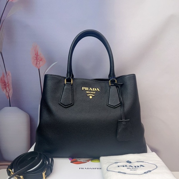 95新/普拉达/市场价23000/包包/250308RN0014