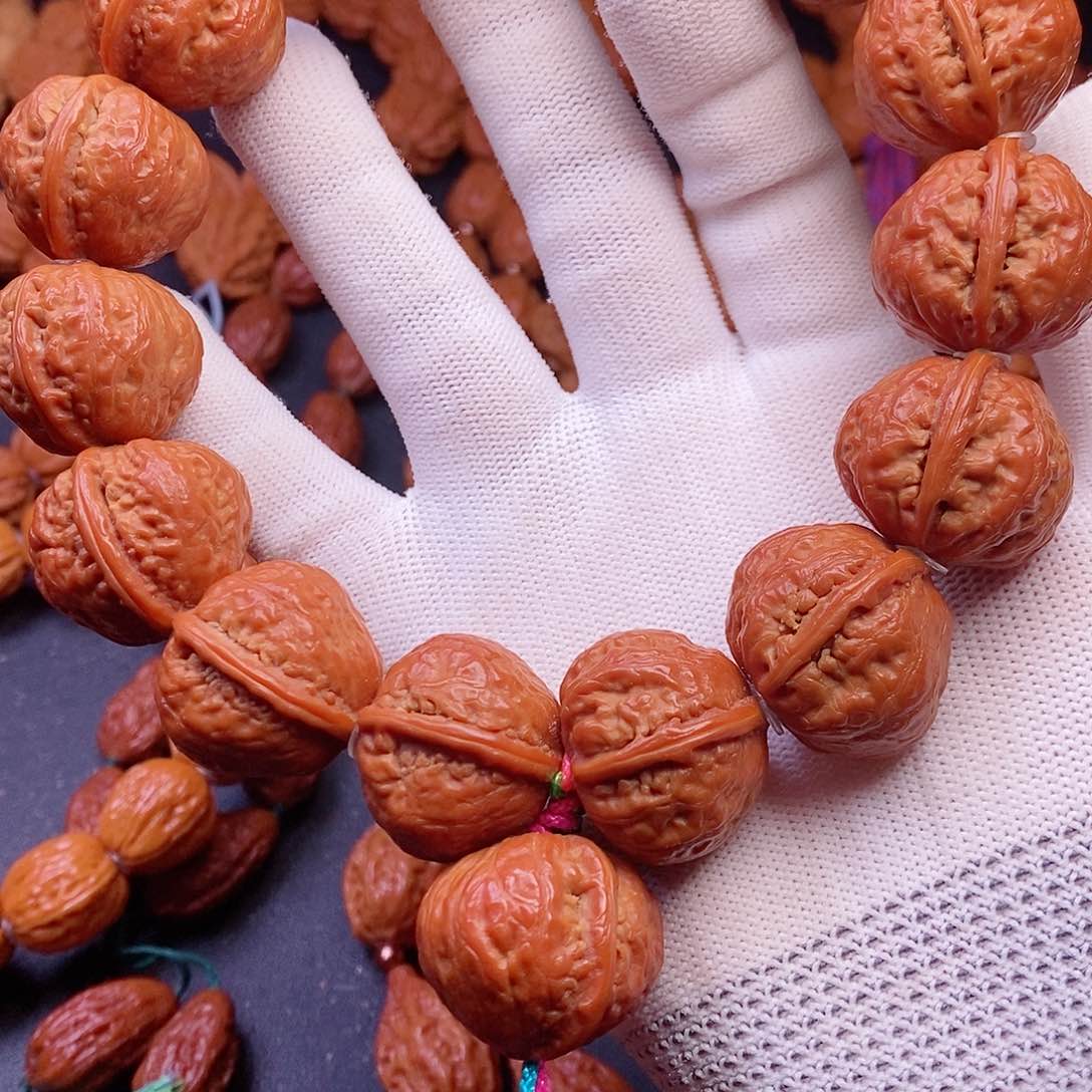 【闪购商品】文玩核桃吊坠桃心元宝25